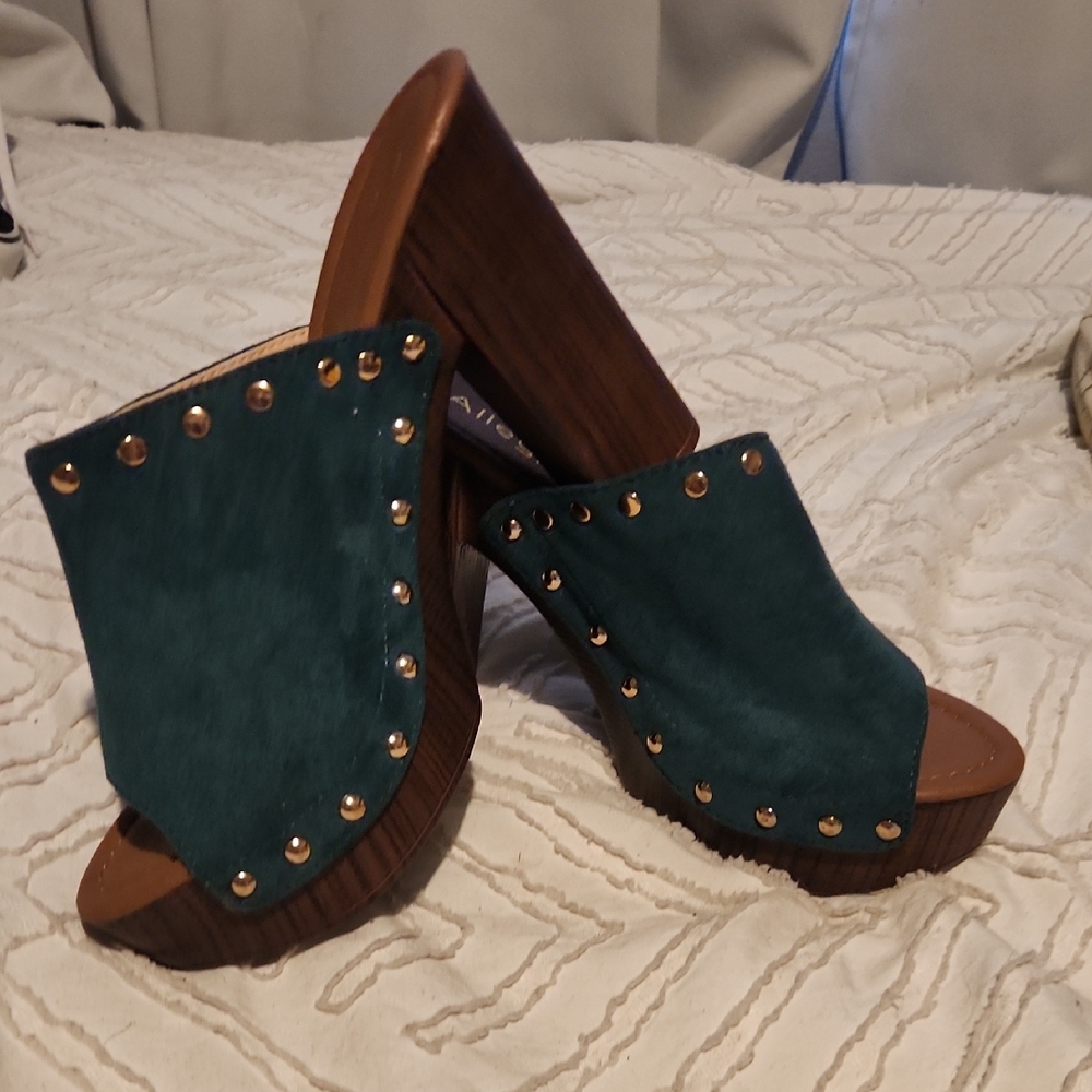 Allegra K Teal Studded Platform Sandals